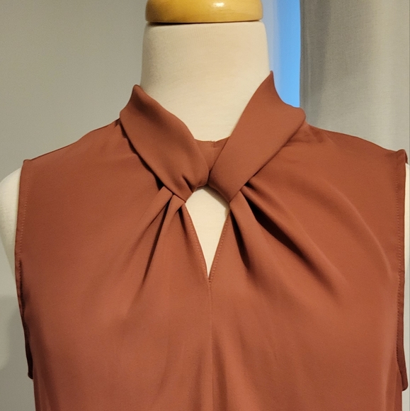 Blouse Sleeveless - Picture 7 of 9